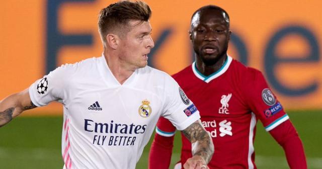 克罗斯揭秘胜红军要诀：利用中卫漏洞，打对手身后